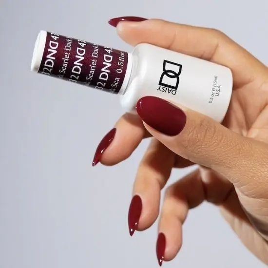 DND Gel Polish Set 432 Dark Scarlet 0.5 fl oz LA Nail Supplies