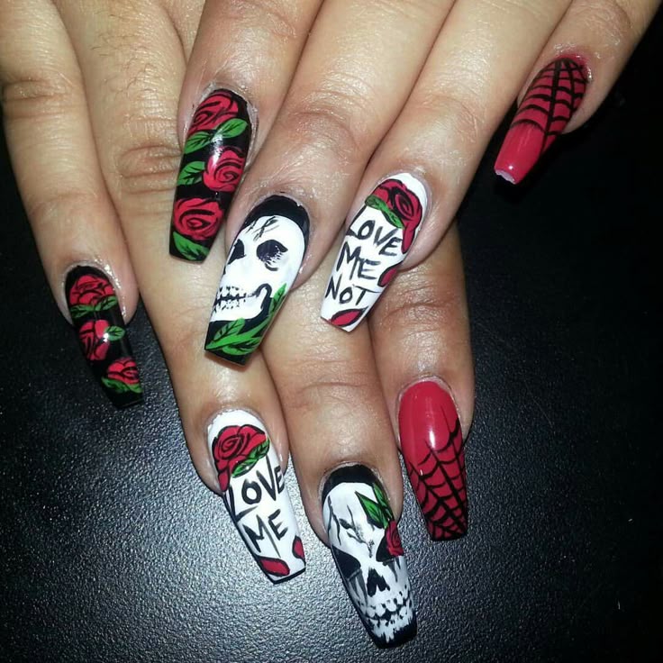 spider and skull design nail art for halloween